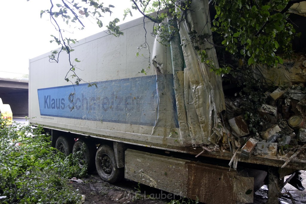 Schwerer VU A 3 Rich Oberhausen Hoehe AK Leverkusen P380.JPG - Miklos Laubert